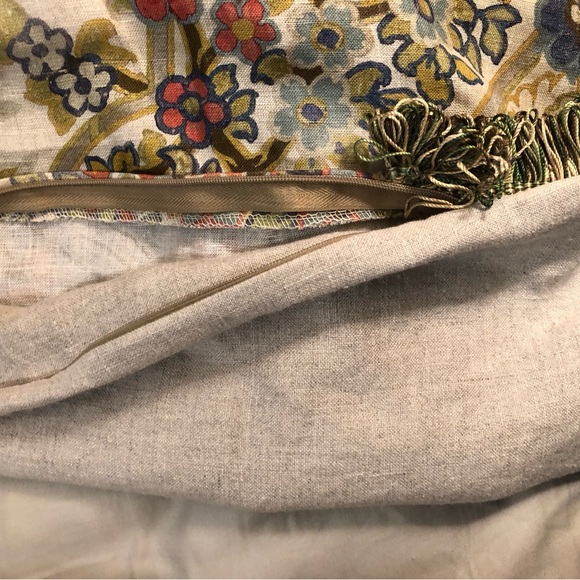 Lee Jofa oblong pillow 34”x14” arts & crafts linen print with silk loop fringe - Picture 4 of 4